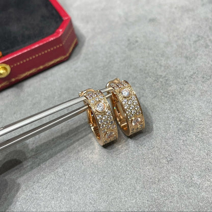 [AuraEcho]LOVE 5.5MM DIAMOND PAVED EARRINGS