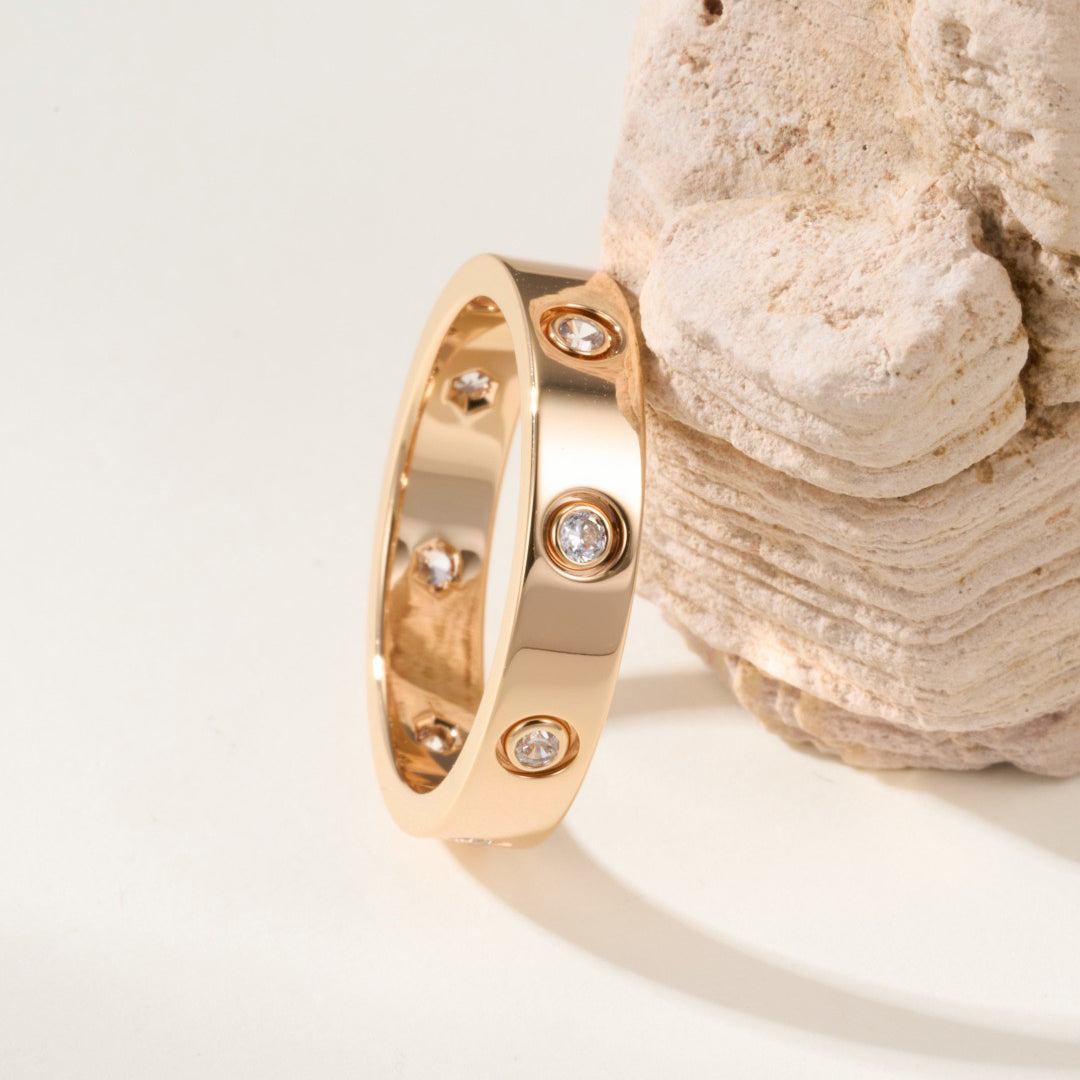 [AuraEcho]LOVE 4MM 8 DIAMOND RING