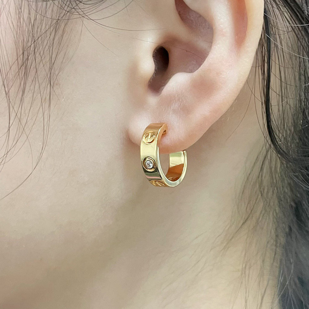 [AuraEcho]LOVE EARRINGS 5.7MM 2 DIAMONDS