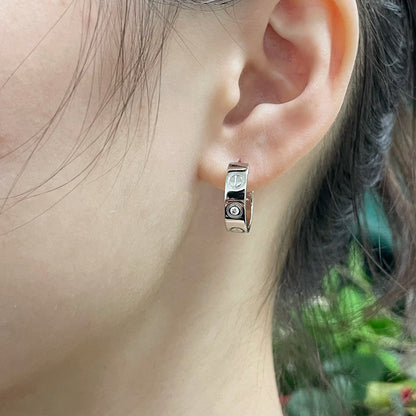 [AuraEcho]LOVE EARRINGS 5.7MM 2 DIAMONDS