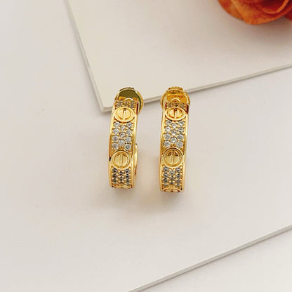 [AuraEcho]LOVE 5.5MM DIAMOND PAVED EARRINGS