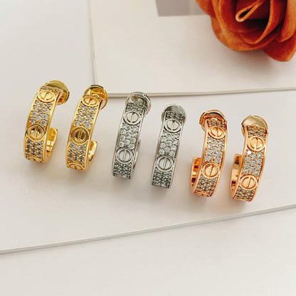 [AuraEcho]LOVE 5.5MM DIAMOND PAVED EARRINGS