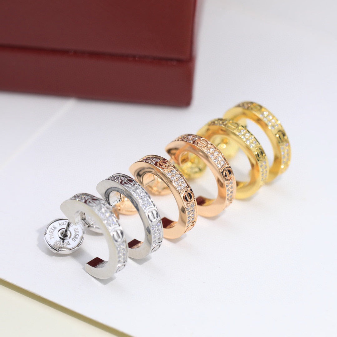 [AuraEcho]LOVE 5.5MM DIAMOND PAVED EARRINGS