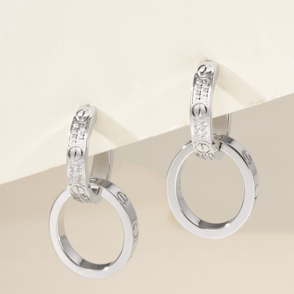 [AuraEcho]LOVE 3.3MM DANGLE HALF DIAMOND EARRINGS