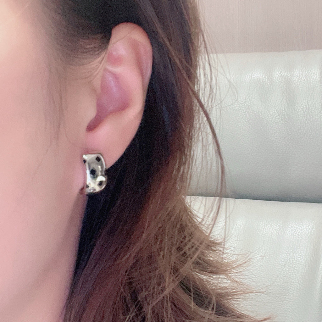 [AuraEcho]PANTHERE MINI  EARRINGS
