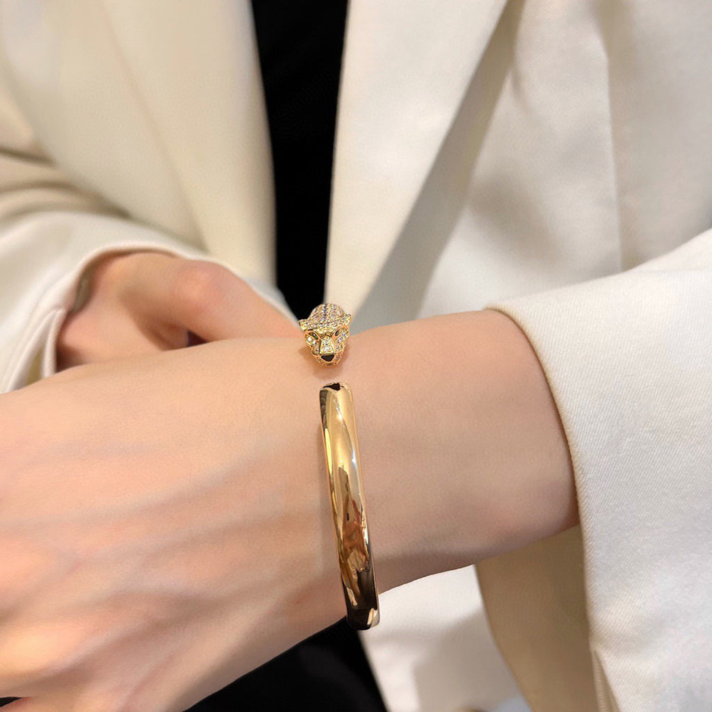 [AuraEcho]PANTHERE HALF DIAMOND OPEN BRACELET