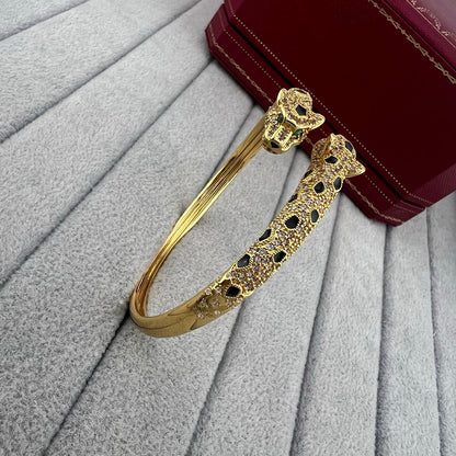 [AuraEcho]PANTHERE DOUBLE HEADED HALF DIAMOND OPEN BRACELET