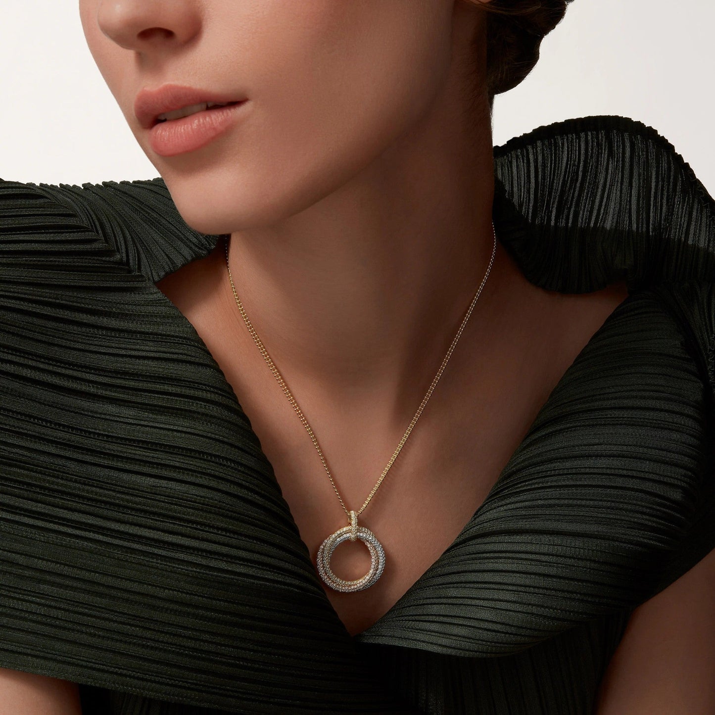 [AuraEcho]TRINITY LARGE FULL DIAMOND  NECKLACE